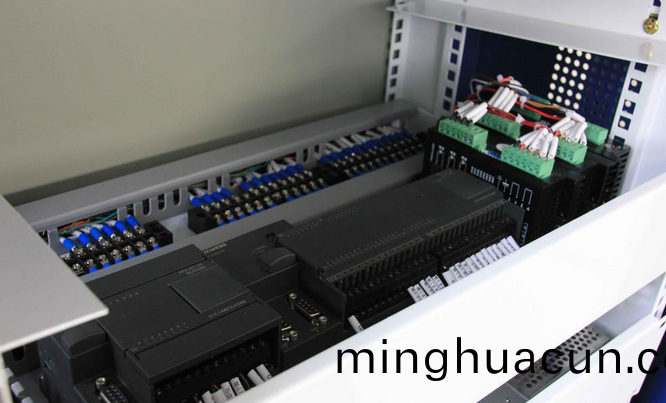 3維塑膠高(gao)低麯麵激光(guang)打(da)標