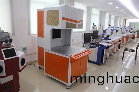 龍崗激(ji)光打標機廠傢(jia)-超越激光