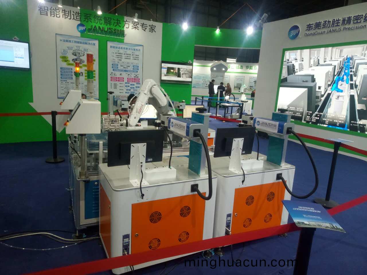 東莞智(zhi)愽會自動化激光設備應用現場2