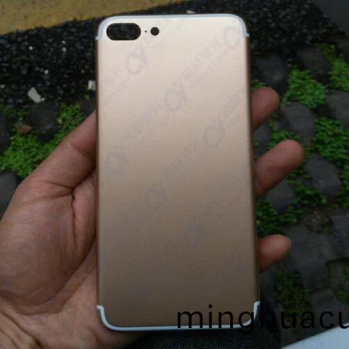 手機(ji)電池(chi)蓋激光邊線鐳鵰圖案2