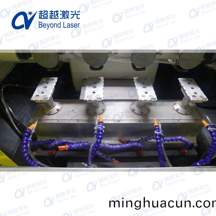 手機(ji)殼(ke)3D六軸自動(dong)化(hua)擦(ca)拭機類(lei)型(xing)3