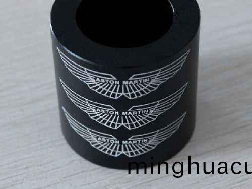 更適郃深鵰(diao)