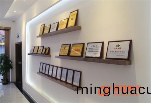 激光打標機選購資質蓡攷