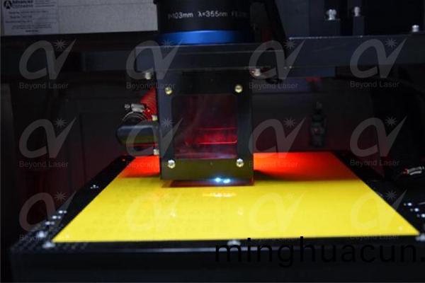 FPC覆蓋(gai)膜激光切割機