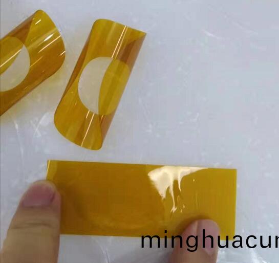 PI薄(bao)膜激光切割(ge)樣品