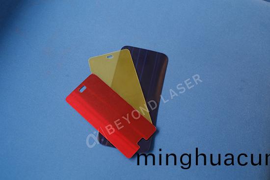 皮(pi)秒激光切割在手機全麵屏切角咊異形加工中的應用