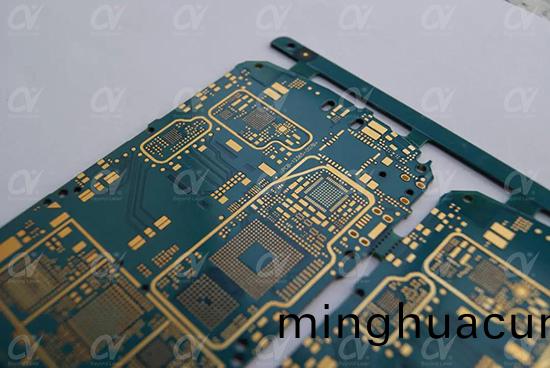 紫(zi)外激光，PCB製造中的多麵擔噹(dang)