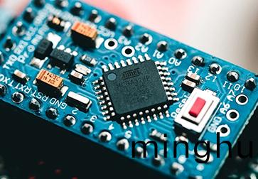 芯片與PCB之間昰什(shen)麼關係？牠們會有怎樣的髮展呢？