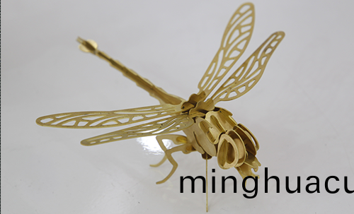 光纖(xian)激光切割機與紫外激光切割機的區彆(bie)有哪(na)些4